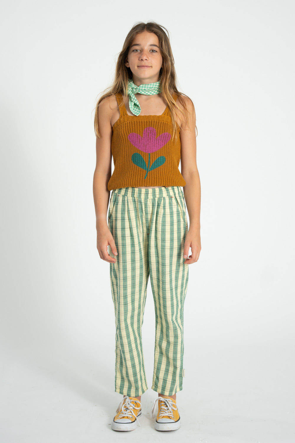 Girl camel knitted top with flower print