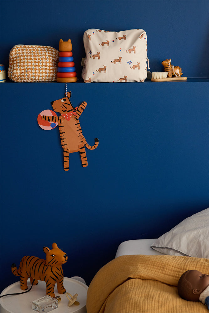 Lamp | Tiger